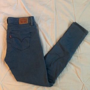 Levi’s skinny jeans